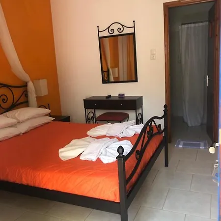 Panorama קאמארי