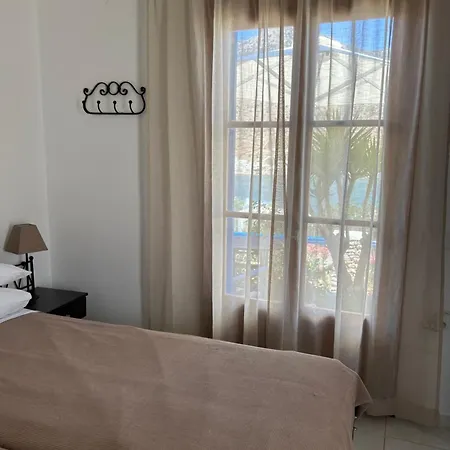 Panorama * קאמארי