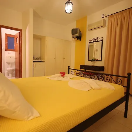 בית נופש Panorama קאמארי